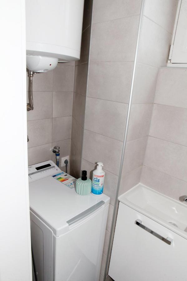 Apartman Lucija 卡尔洛瓦茨 外观 照片